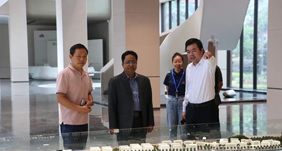 孟加拉首都电气工业公司董事长会见永乐国际仪表集团